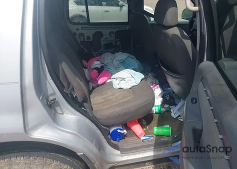 2002 Mercury Mountaineer из США, поврежденный, VIN 4M2ZU66E72UJ07327